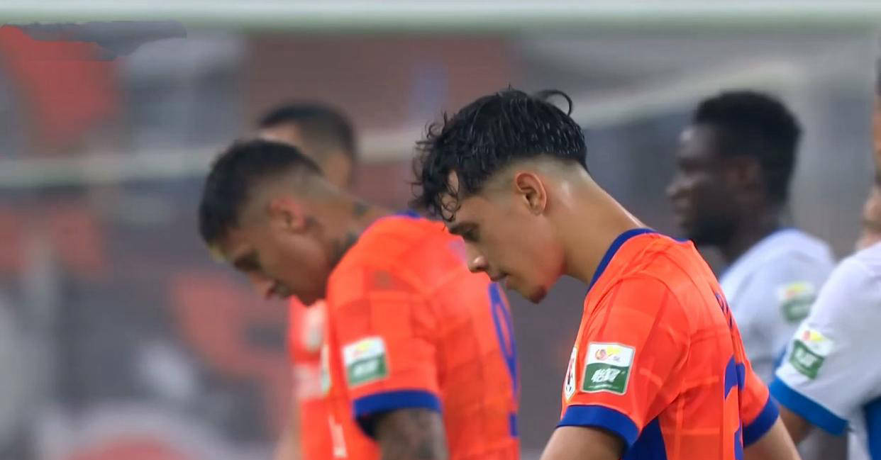 集结日世预赛传出新动向,费内巴切状态回暖,高层表态:信心回归,身体对抗强度拉满(土超赛程表2024费内巴切赛程最新)-爱游戏平台