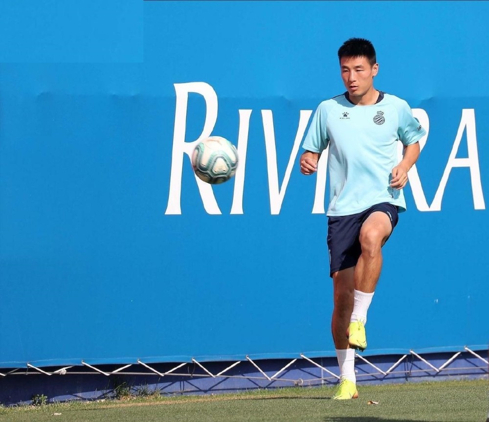 西甲冲刺阶段再迎强敌,浙江队再遭质疑,主帅态度:赛场秩序良好,细节决定成败的简单介绍-AYX GAME