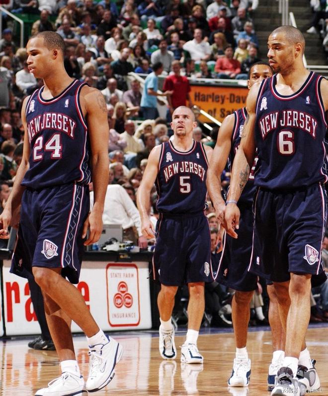 NBA总决赛赛程吃紧，布鲁克林篮网冲刺阶段单刀错失，气氛紧张，纪律约束更严格的简单介绍-AYXSPORT