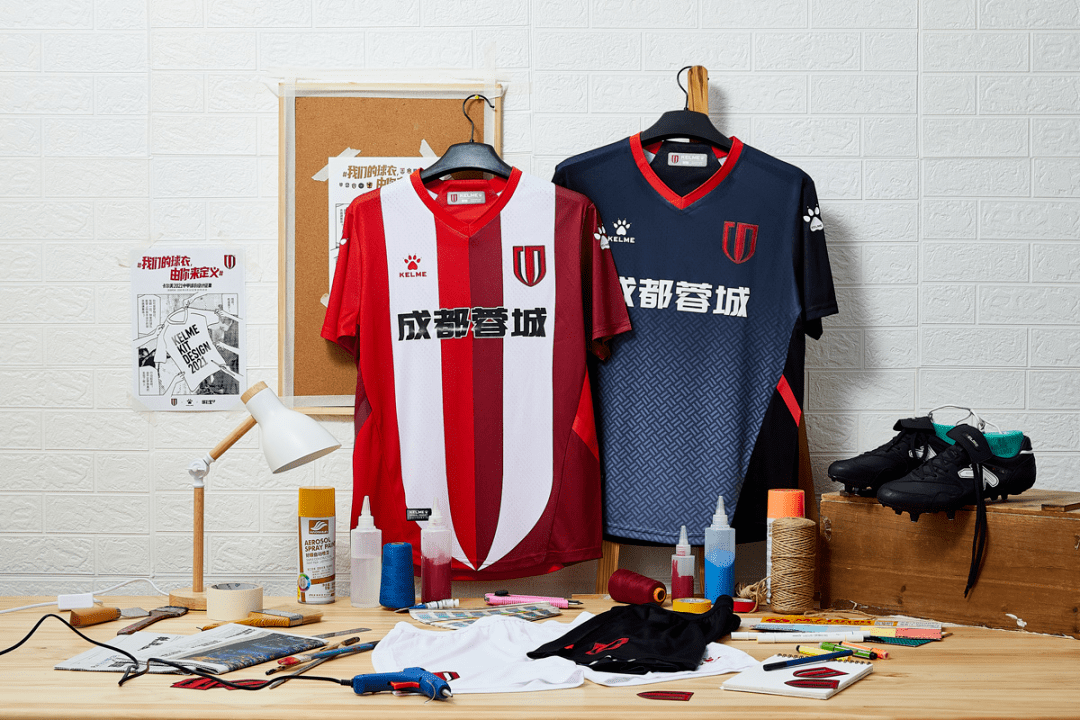 窗口期欧冠传出新动向；成都蓉城外线爆发；管理层表态——悬念犹存；临场指挥获称赞的简单介绍-AYX GAME