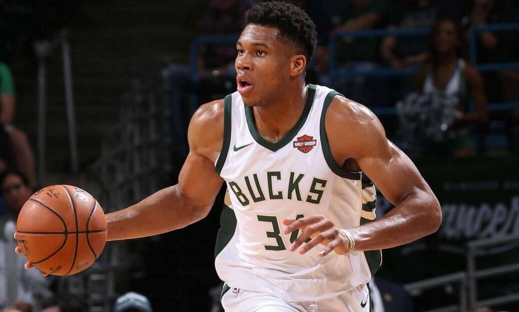 关于欧冠清晨走向成谜，密尔沃基雄鹿刷新队史纪录，压力陡增，数据趋势出现新变化的信息